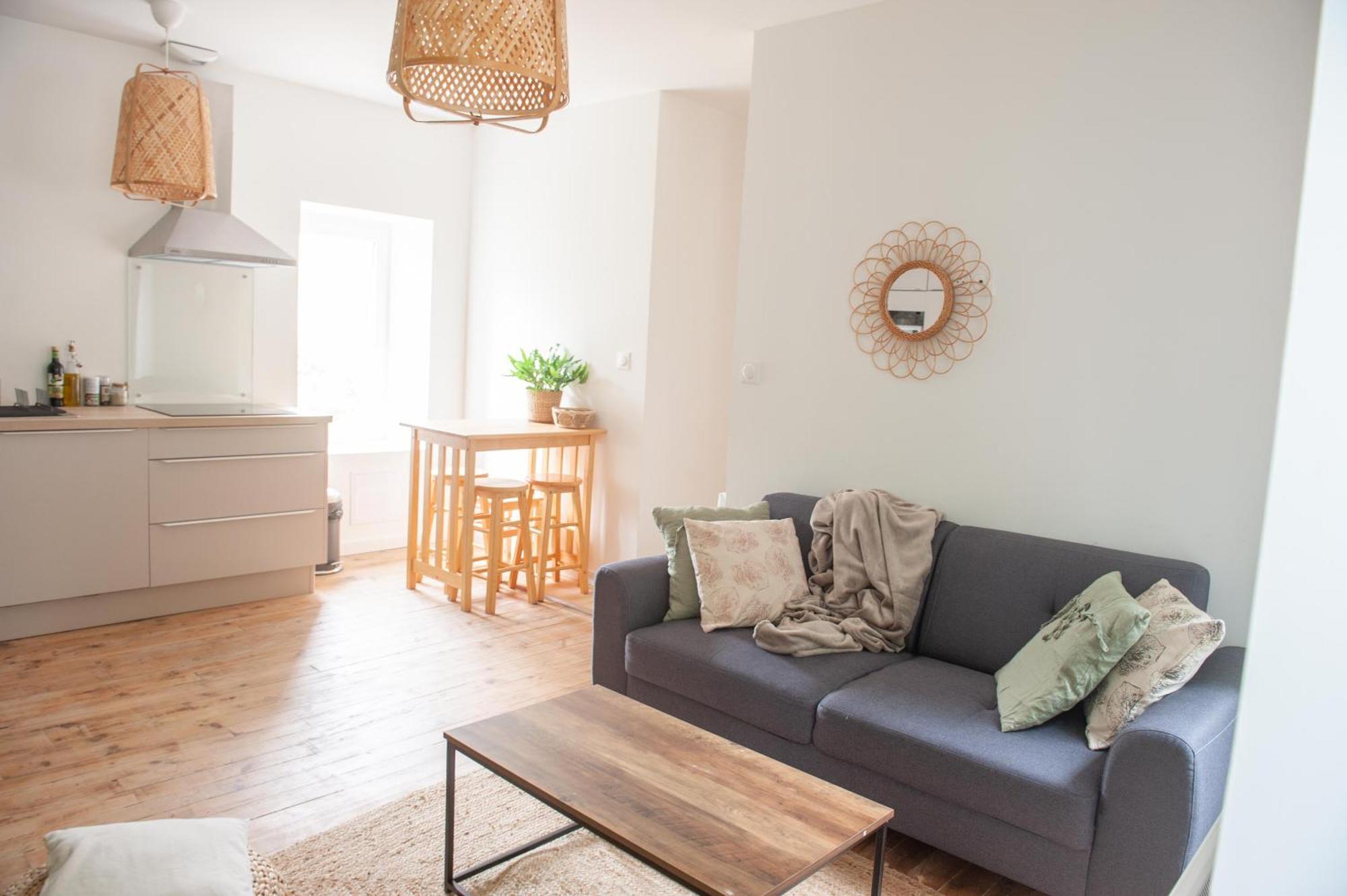 Immeuble De 3 Appartements Avec Cour Interieure بريست الغرفة الصورة